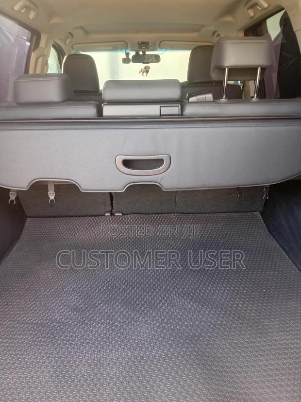Toyota Land Cruiser Prado 2.7 2017 Pearl