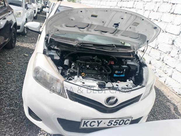 Toyota Vitz 2013 White