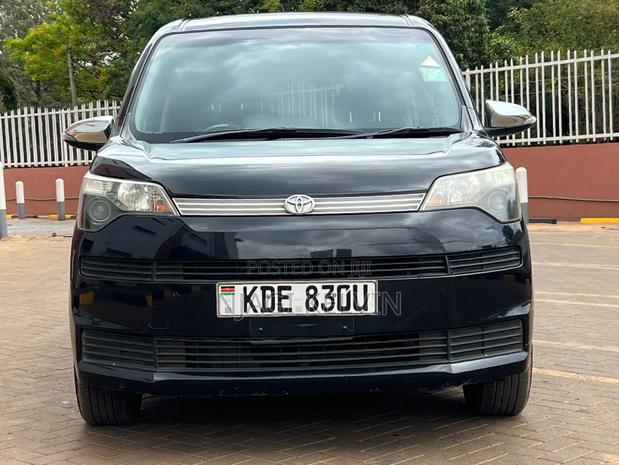 Toyota Spade 2015 Black