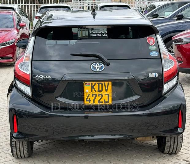 Toyota Aqua 2018 Matt Black
