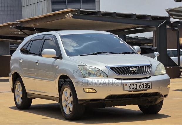 Toyota Harrier 2010 Silver