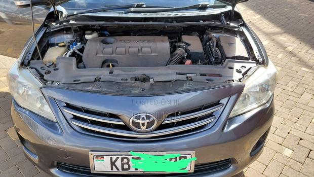 Toyota Corolla 2012 Gray