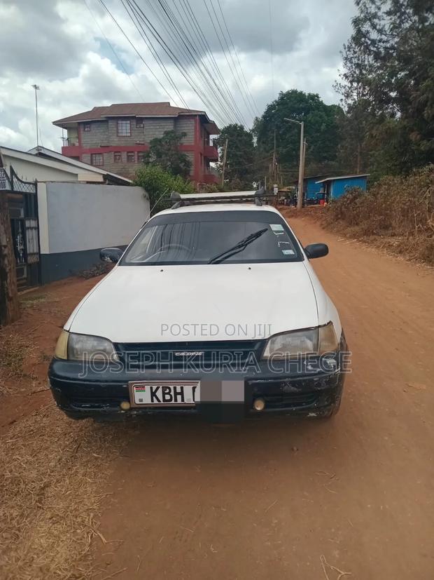 Toyota Caldina 2004 White