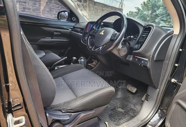 Mitsubishi Outlander 2015 Black