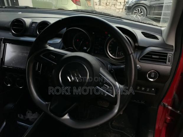 Suzuki Swift 2019 Red