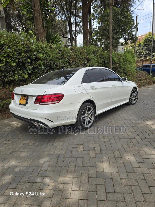Mercedes-Benz E250 SV Premium 2014 White