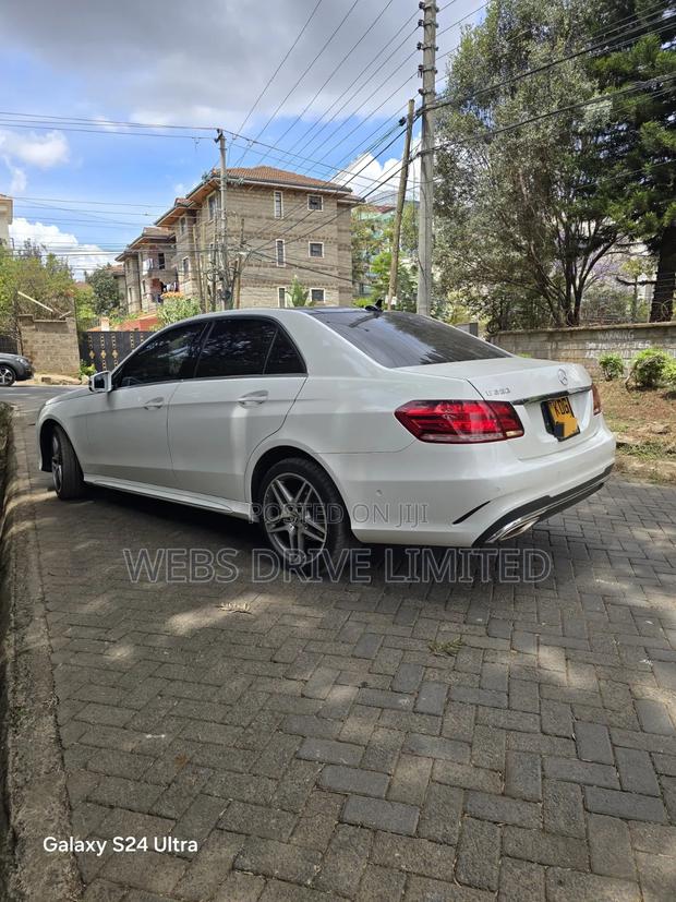 Mercedes-Benz E250 SV Premium 2014 White