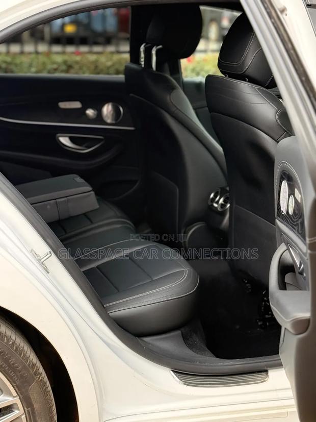 Mercedes-Benz E200 2019 White