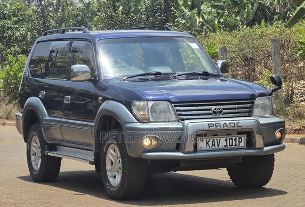 Toyota Land Cruiser Prado 2000 Blue