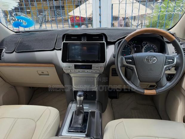 Toyota Land Cruiser Prado 2019 Purple