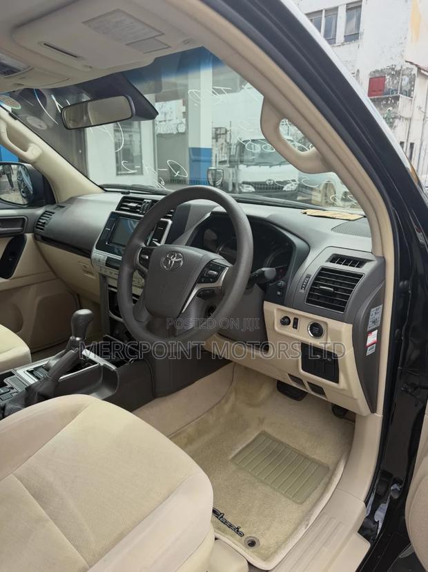 Toyota Land Cruiser Prado 2019 Black