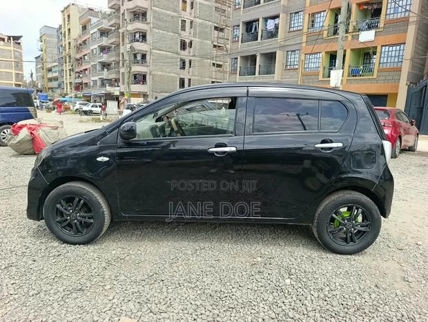 Daihatsu Mira 2015 Black