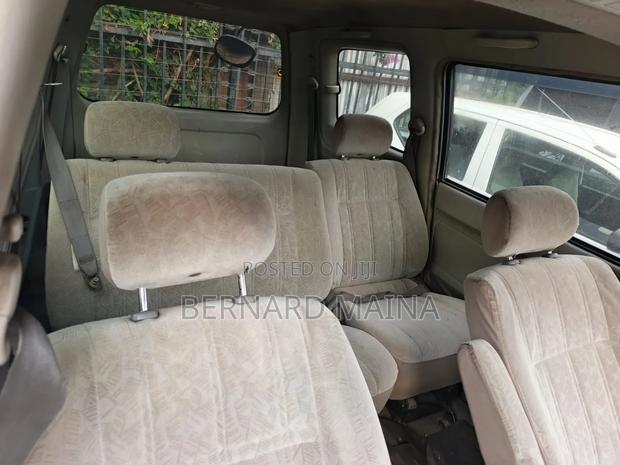 Toyota TownAce Noah 2001 Silver