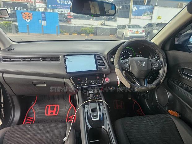 Honda Vezel 1.5 Hybrid 2WD 2019 Black