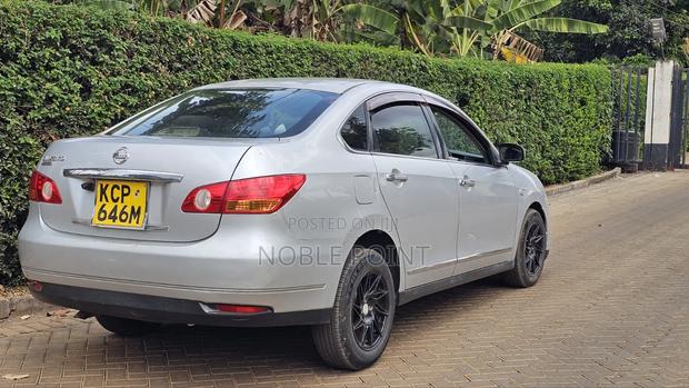 Nissan Sylphy 2011 Silver