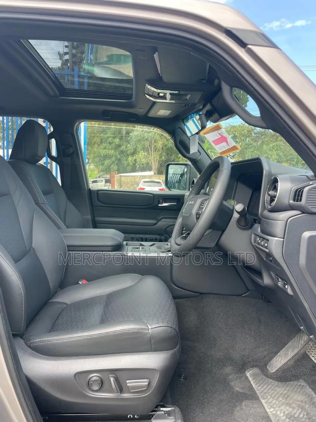 Toyota Land Cruiser Prado 2024 Gray