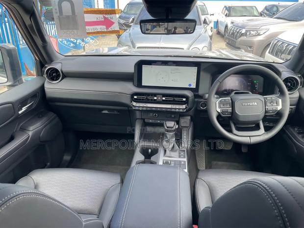 Toyota Land Cruiser Prado 2024 Gray