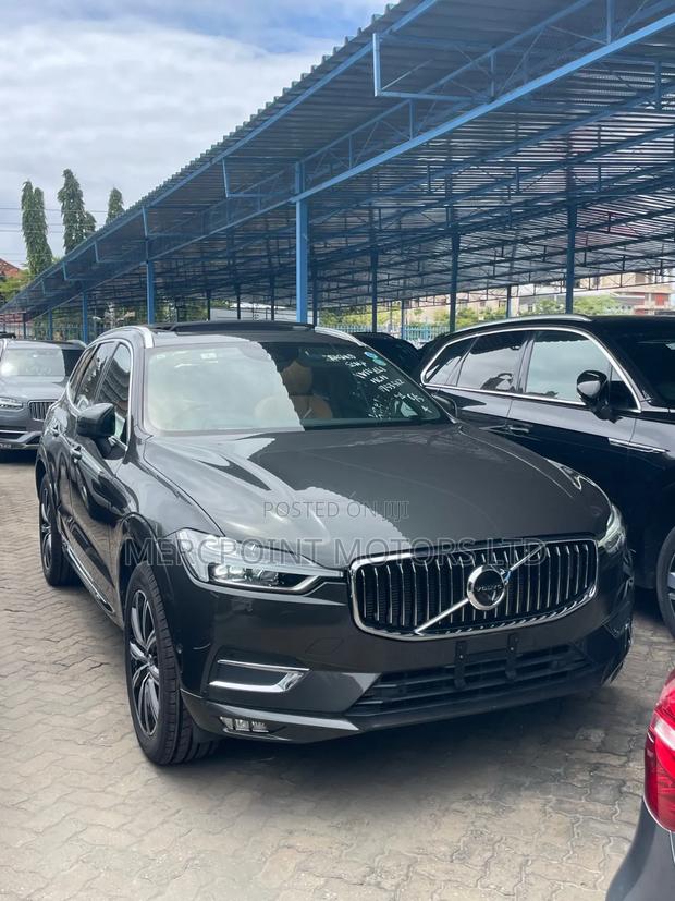 Volvo XC60 2020 Gray