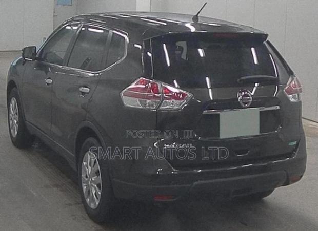 Nissan X-Trail 2015 Green
