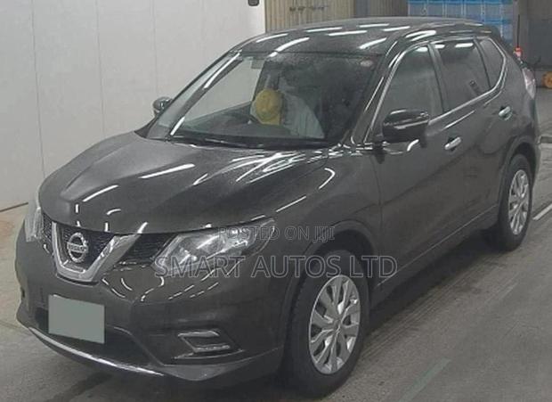 Nissan X-Trail 2015 Green