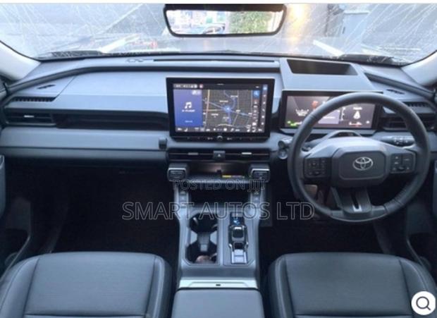 New Toyota RAV4 2026 Gold