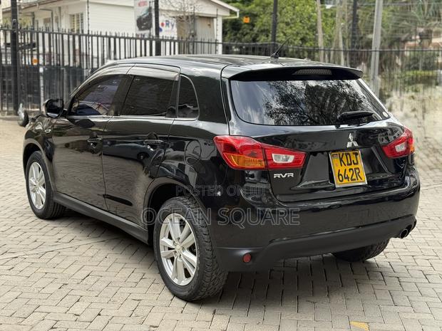 Mitsubishi RVR 2015 Black