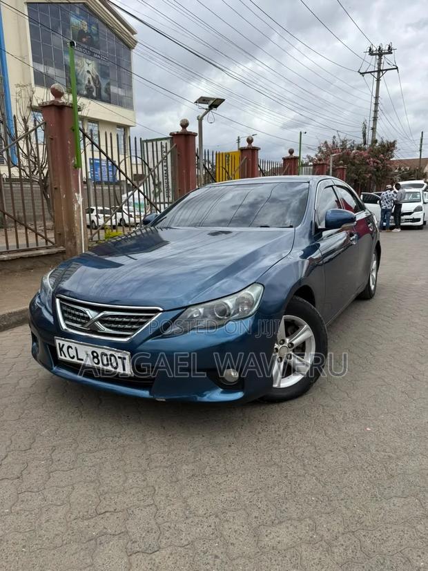Toyota Mark X 2.5 AWD 2010 Blue
