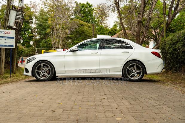 Mercedes-Benz C200 2016 White