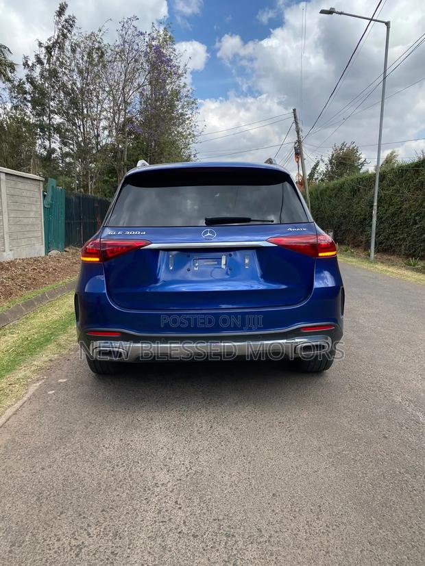 Mercedes-Benz GLE-Class 2020 Blue