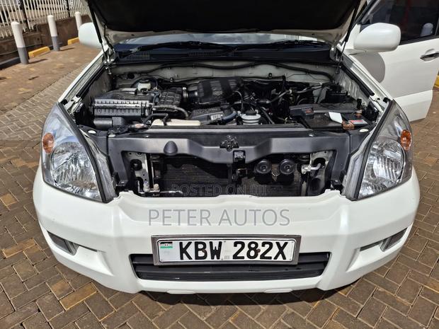 Toyota Land Cruiser Prado 2.7 i 16V 2006 White