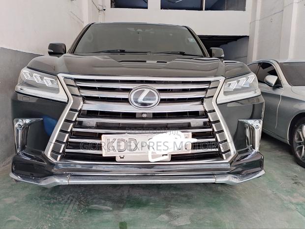 Lexus LX 570 AWD 2015 Black