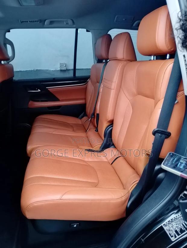 Lexus LX 570 AWD 2015 Black