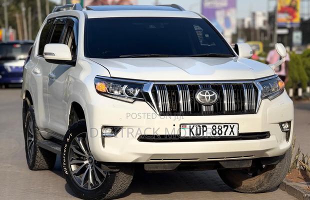 Toyota Land Cruiser 2019 White