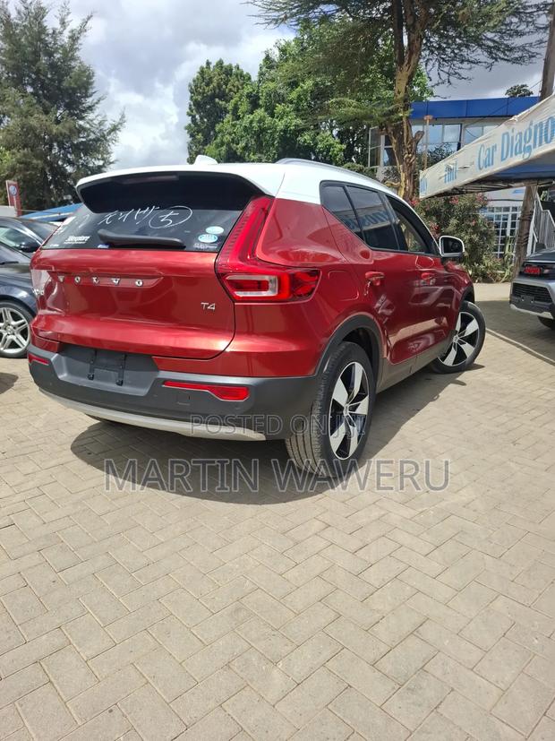 Volvo XC40 T5 Petrol AWD 2019 Red