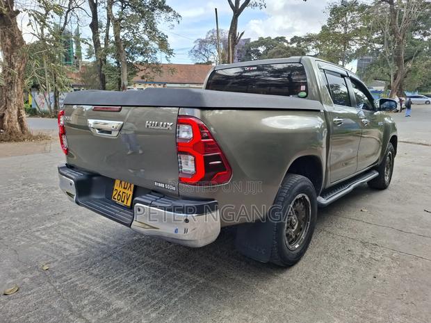 Toyota Hilux Revo Double Cab Deisel 2.4 AWD 2021 Gray