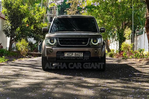 Land Rover Discovery 2012 Brown