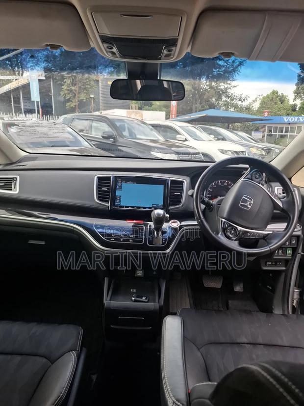 Honda Odyssey 2.4 Absolute 2WD 2019 Silver