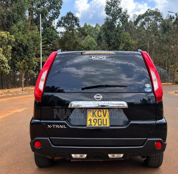 Nissan X-Trail 2012 Black
