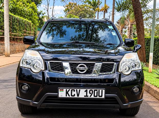 Nissan X-Trail 2012 Black