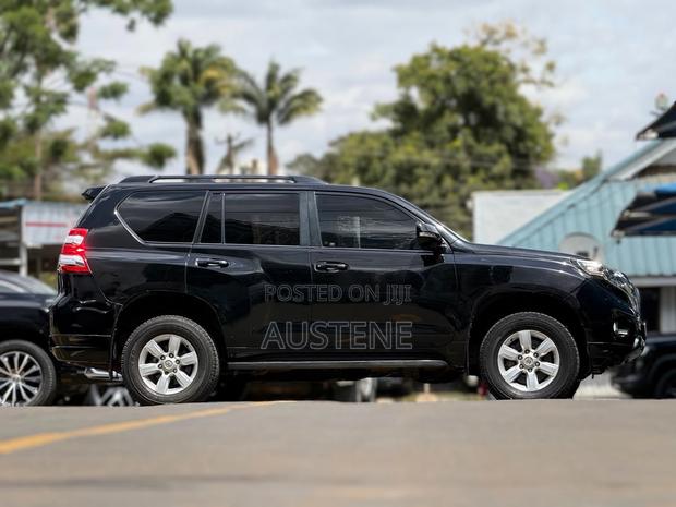 Toyota Land Cruiser Prado 2015 Black