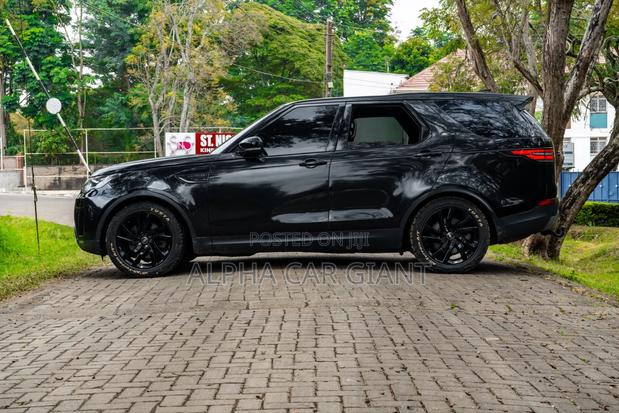 Land Rover Discovery HSE Diesel 4x4 2017 Black