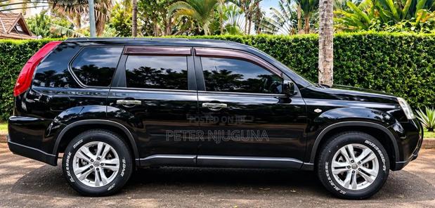 Nissan X-Trail 2.0 Petrol XE 2012 Black
