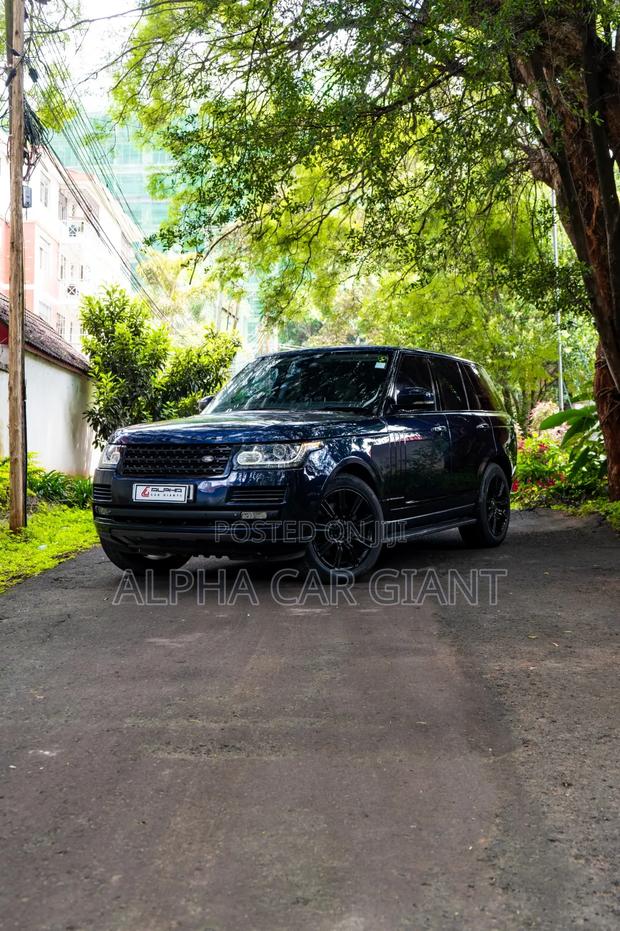 Land Rover Range Rover Vogue 2016 Blue