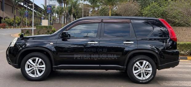 Nissan X-Trail 2.0 Petrol XE 2012 Black