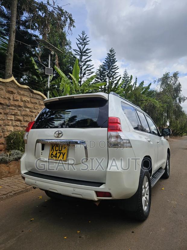 Toyota Land Cruiser Prado 3.0 TD 2013 White