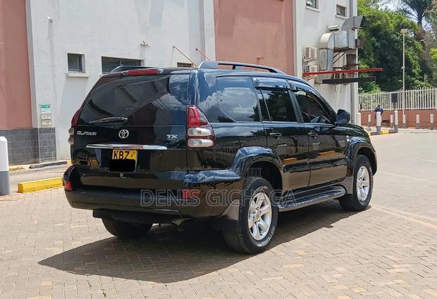 Toyota Land Cruiser 3.0 D-4D C 2008 Black