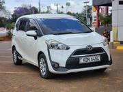 Toyota Sienta 1.5 FWD (6-seater) 2016 White for sale