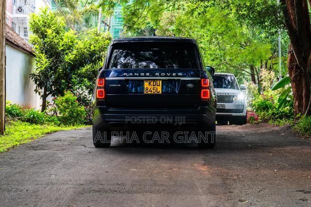 Land Rover Range Rover Vogue 2020 Blue