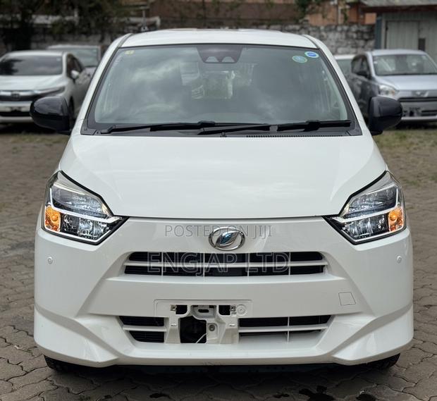Daihatsu Mira 2019 Pearl