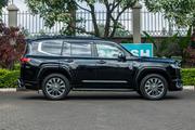 Toyota Land Cruiser LC300 2023 Black for sale